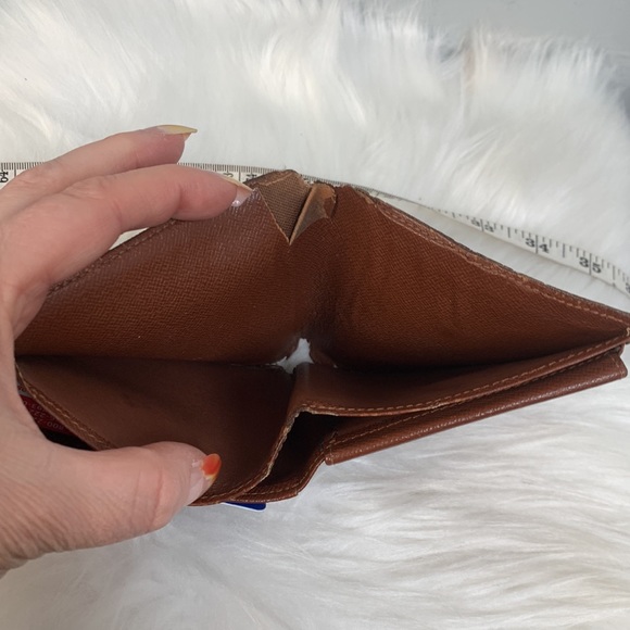 2001 authentic Louis Vuitton men’s wallet - Picture 14 of 16